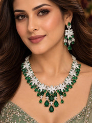 Felicity Green Necklace Set