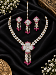 Cygnus Zirconia Pink Necklace Set