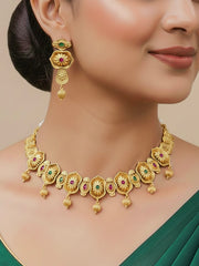 Heena Gold Necklace Set
