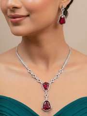 Red CS Angela Necklace Set