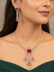 Spanda Zirconia Pink Necklace Set