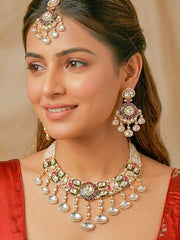 The Regalis Polki Necklace Set