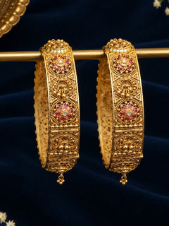 Rehmat Bangle Set