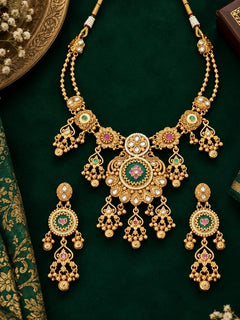 Hemabandhu Necklace Set