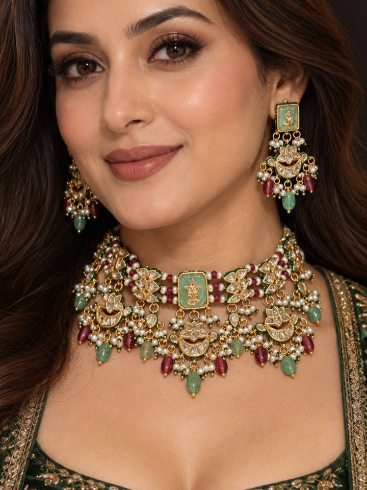 Dhanishta Necklace Set