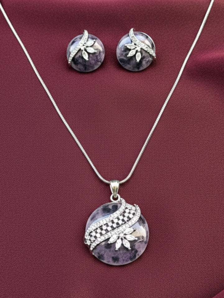 Ramond Pendant Set
