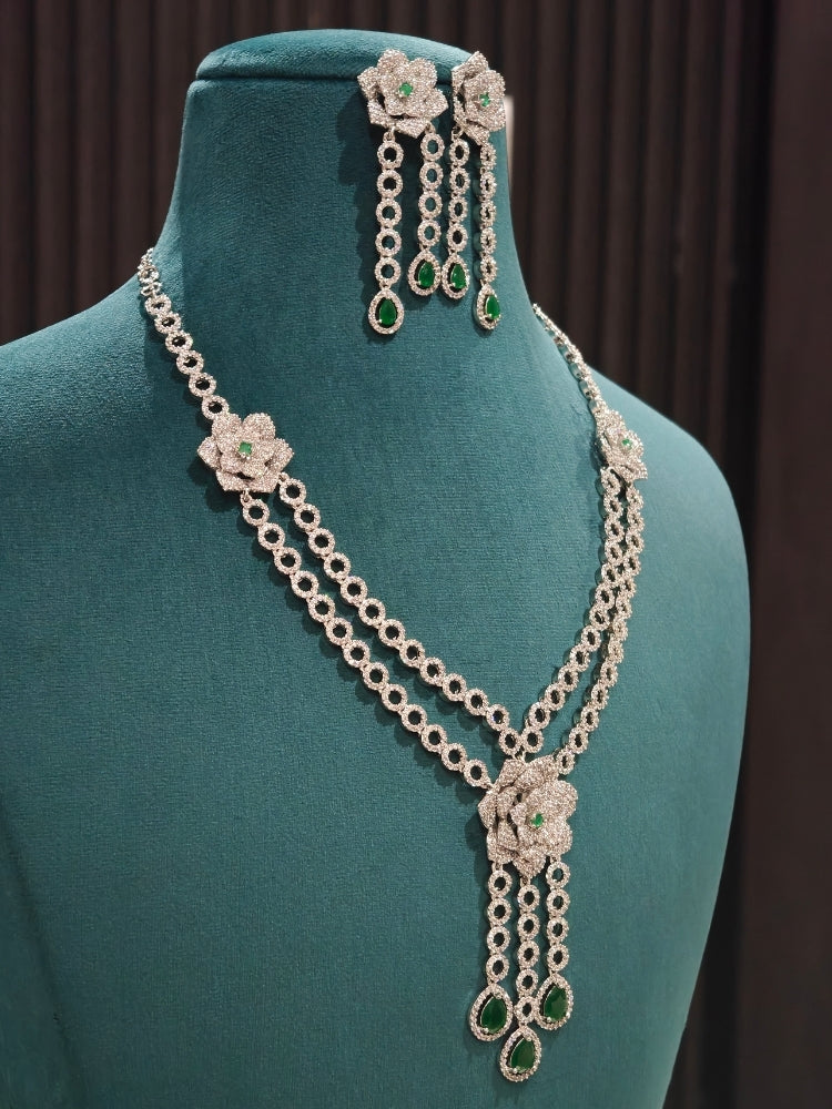 Orielle Zirconia Necklace Set