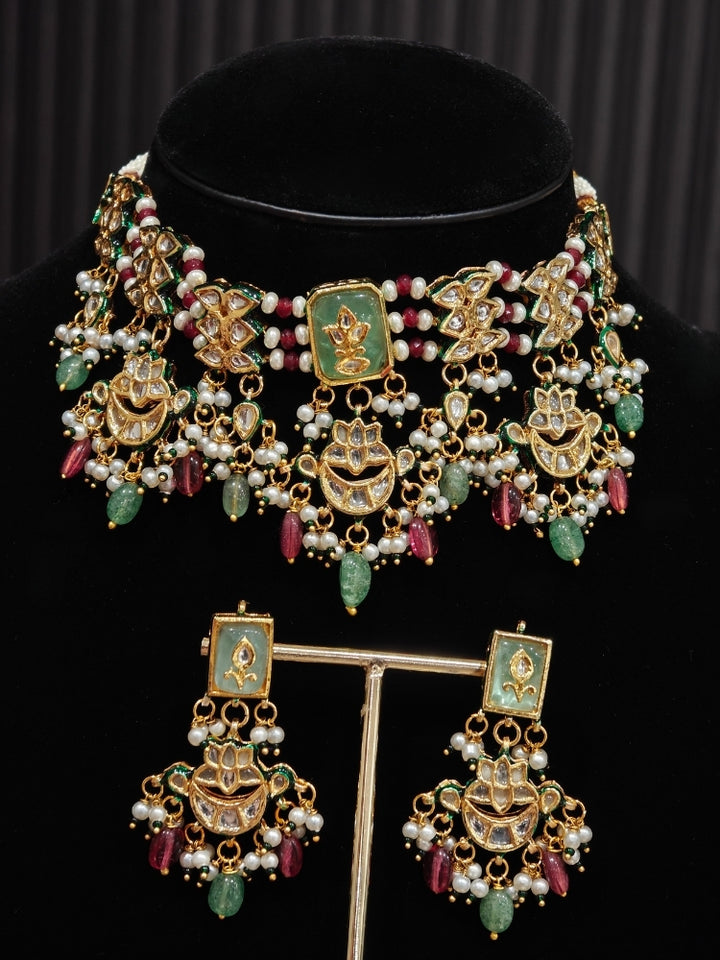 Dhanishta Necklace Set