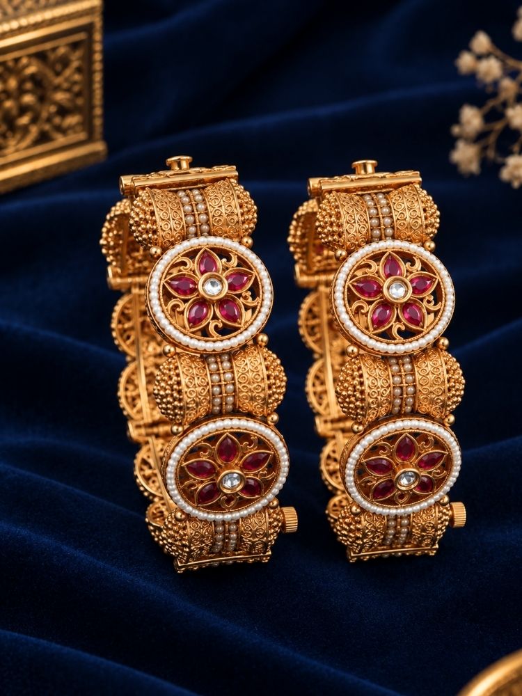 Gangadevi Bangle set (2.4)