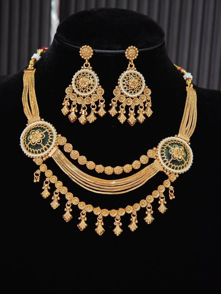 Sringeri Necklace Set