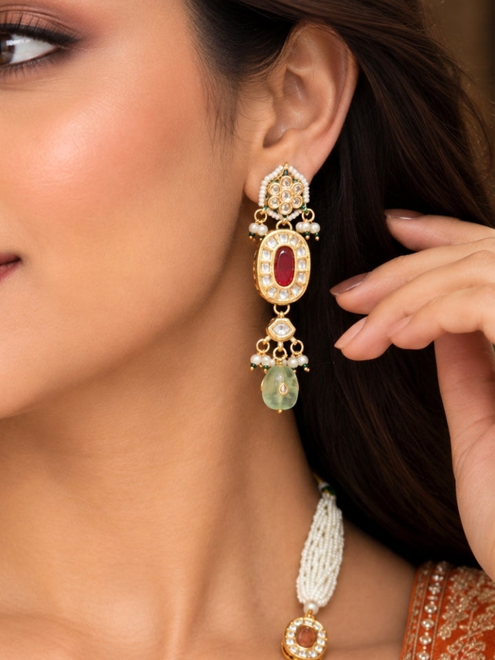 Ratnadeepa Necklace Set