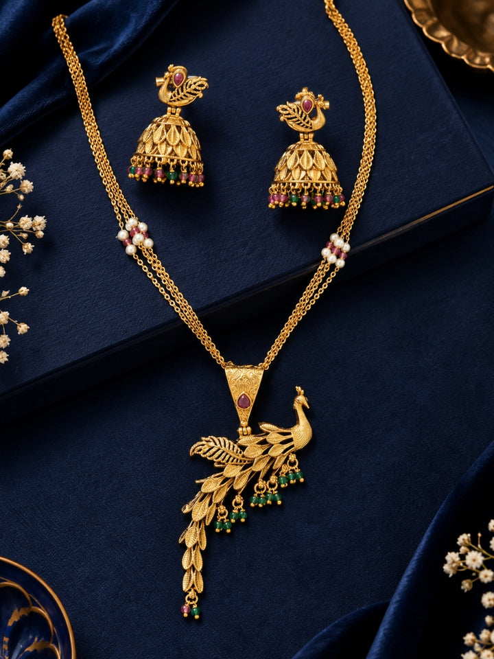 Shikhi Necklace Set