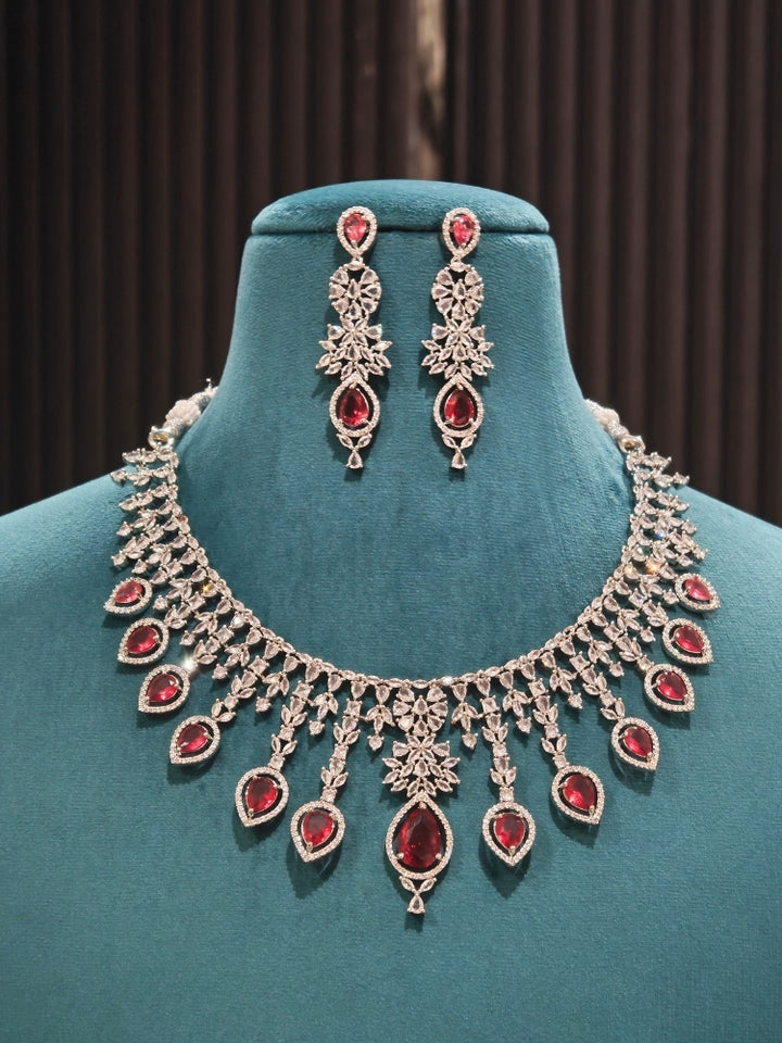 Glisten Zirconia Necklace Set