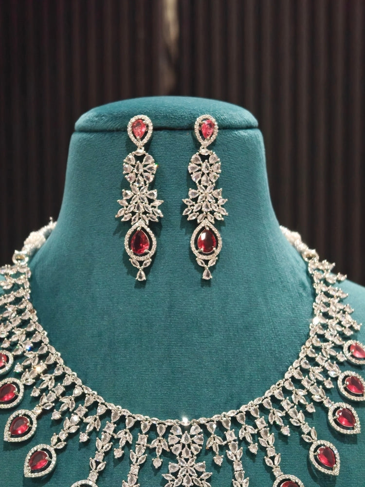 Glisten Zirconia Necklace Set