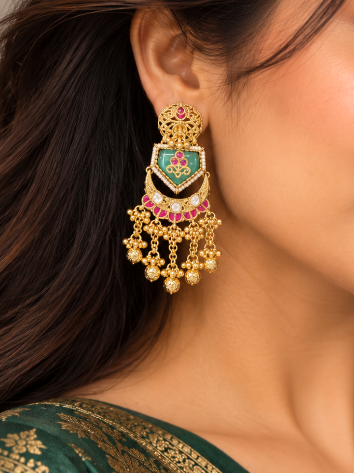 Debjani Necklace Set