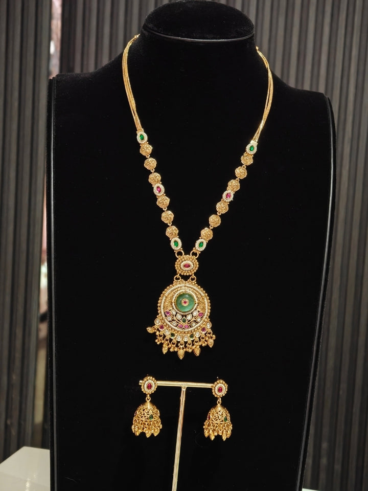 Rajagrihi Necklace Set