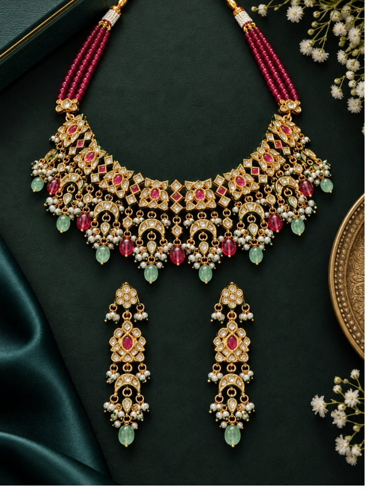 Zohrabano Necklace Set