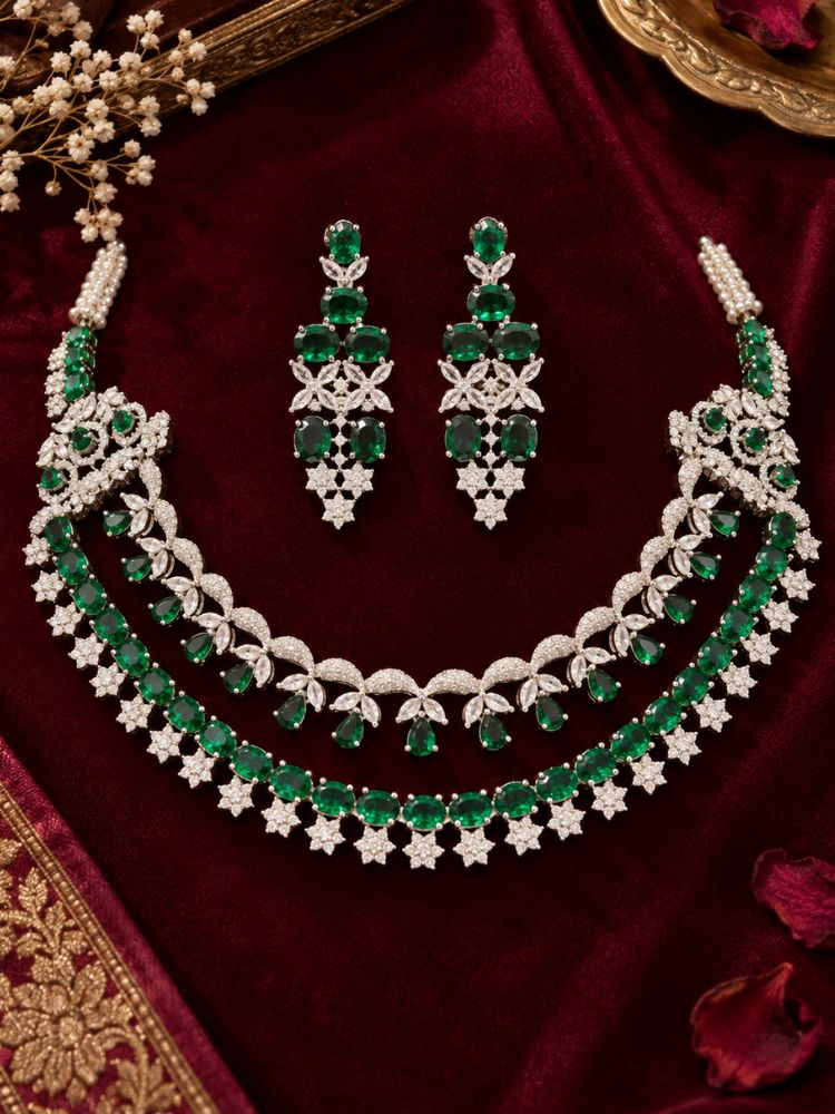 Orla Green Necklace Set