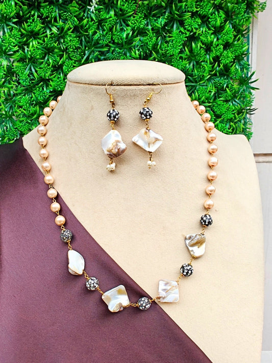 Kiara Necklace Set