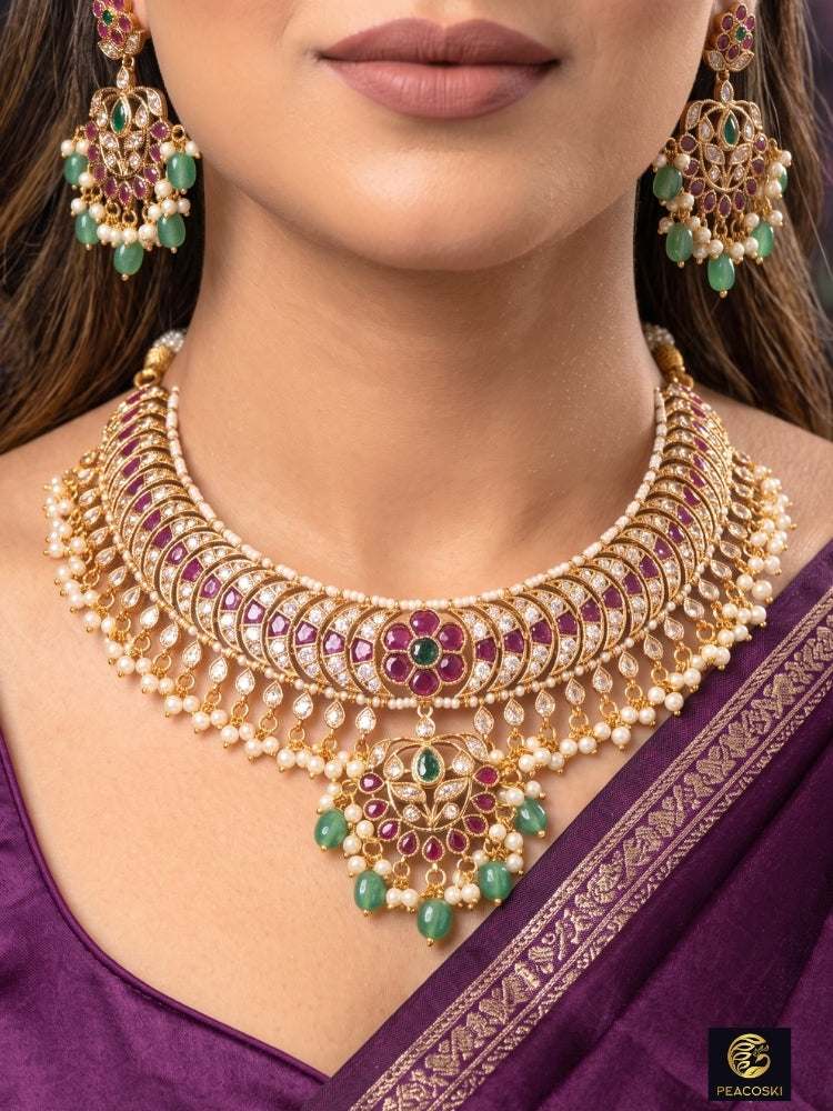 Vidyunmala Necklace Set