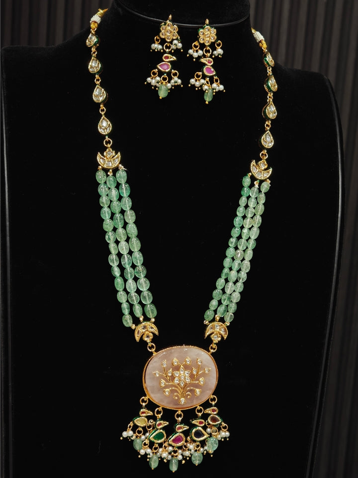 Dhanashri Necklace Set