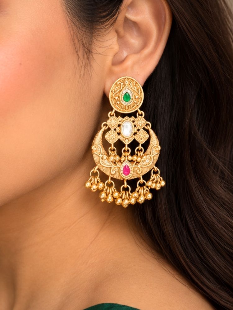 Sunehri Necklace Set