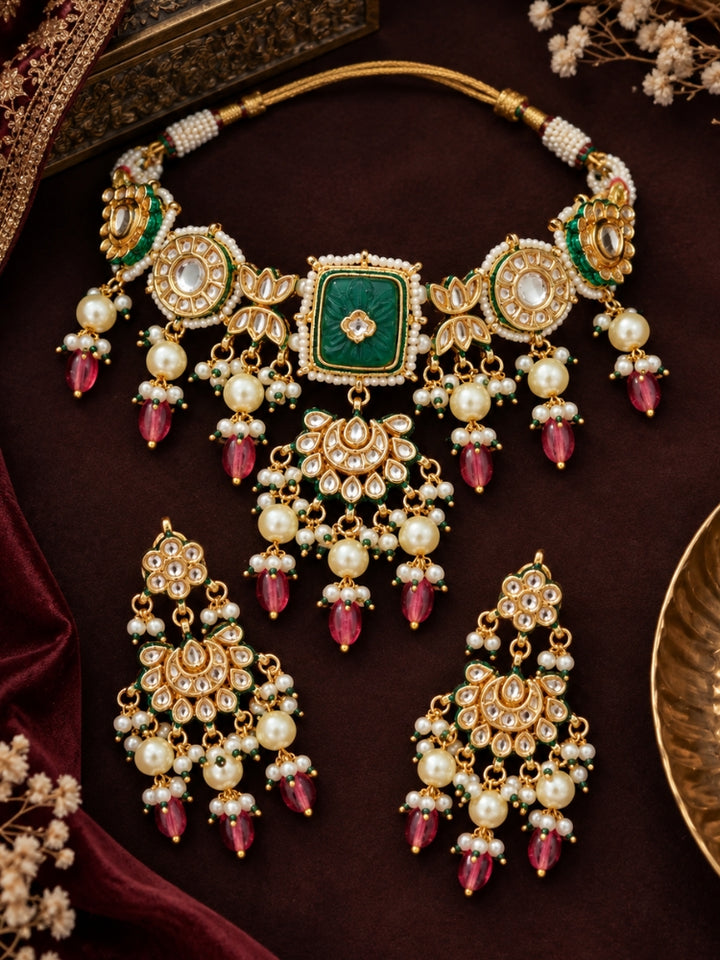 Roshanara Green Necklace Set