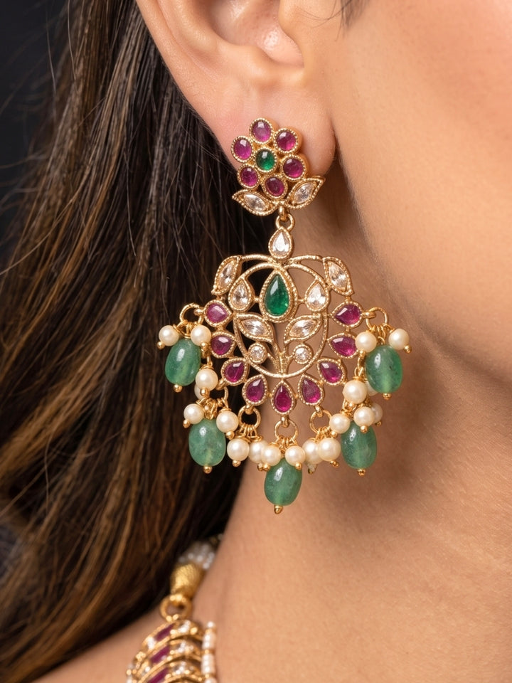 Vidyunmala Necklace Set