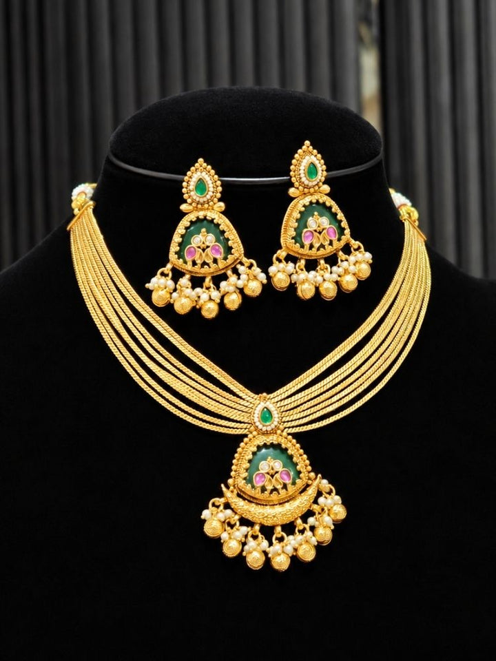 Nandrani Necklace Set