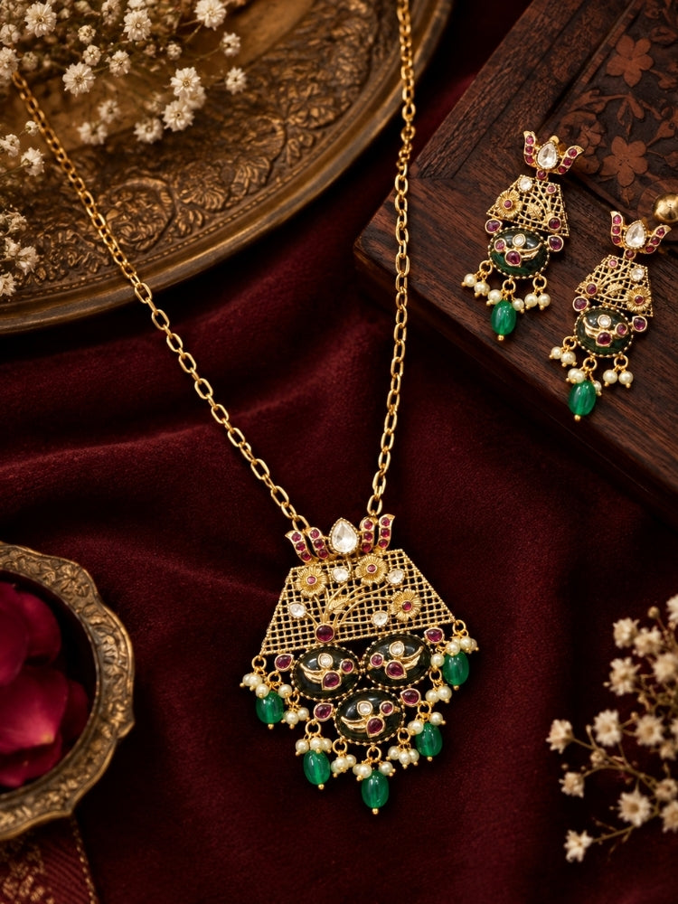 Kausiki Necklace Set