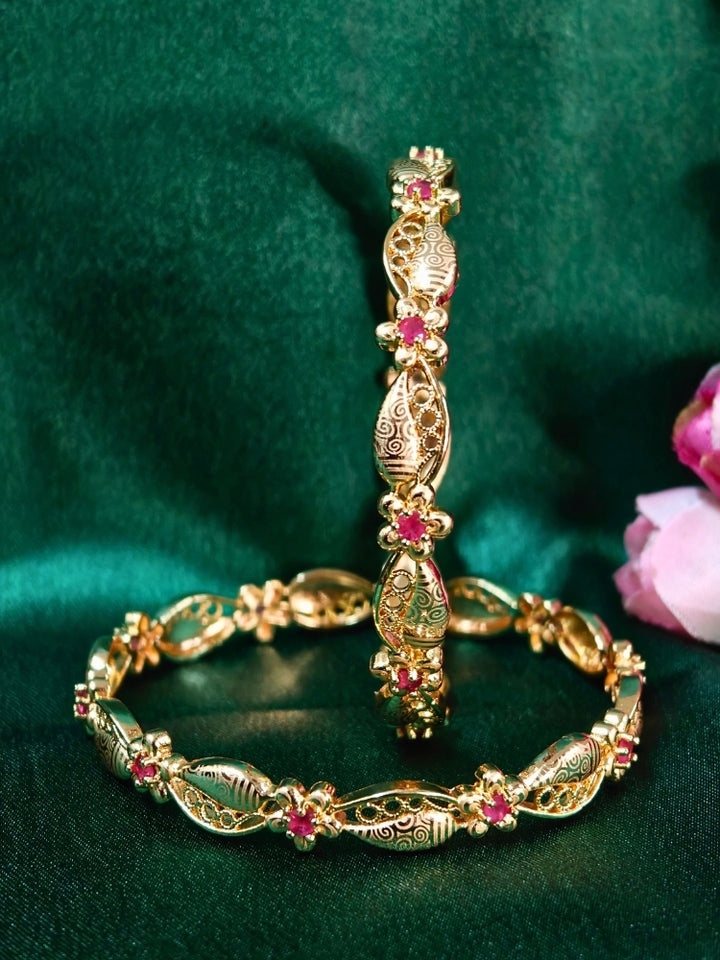 Pushira Bangles - Set of 2 (Size 2.6)