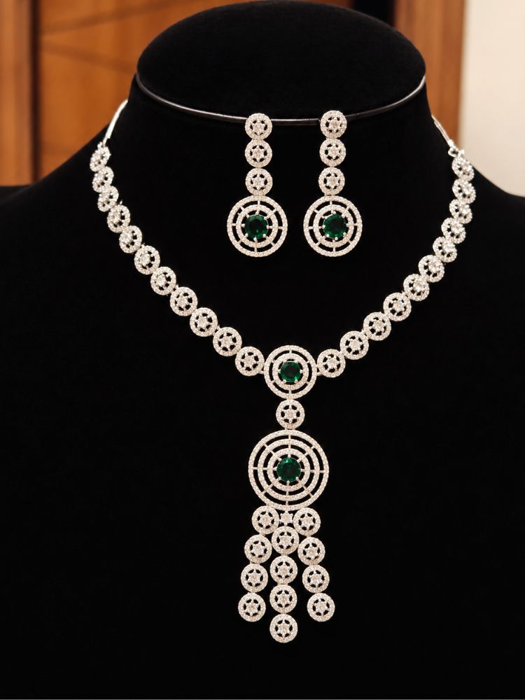 Frisson Necklace Set