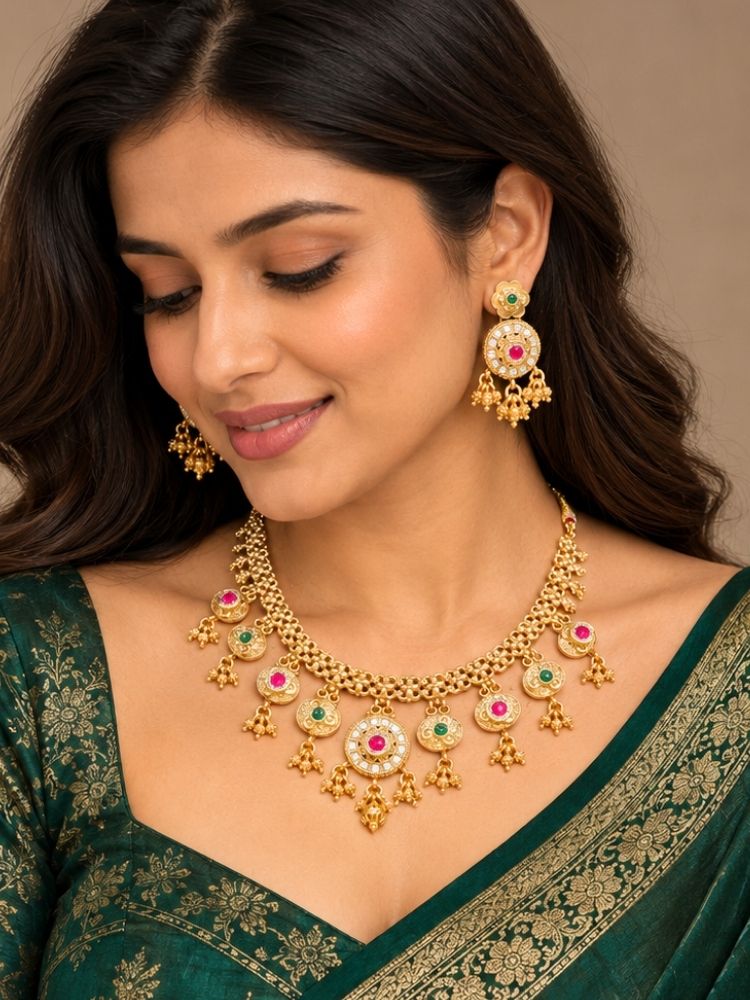 Naina Necklace Set
