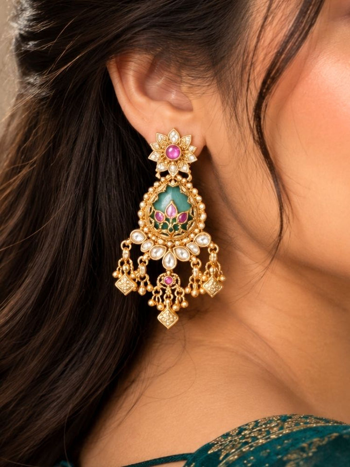 Aarna Necklace Set