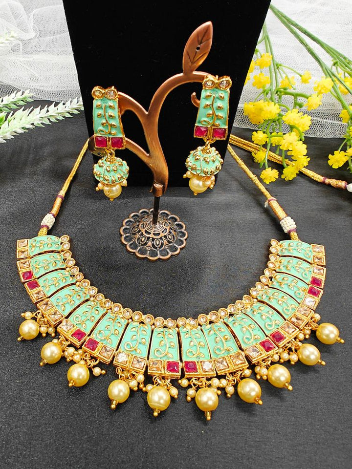 Preeti Necklace Set