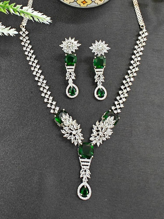 Serena Green Necklace Set