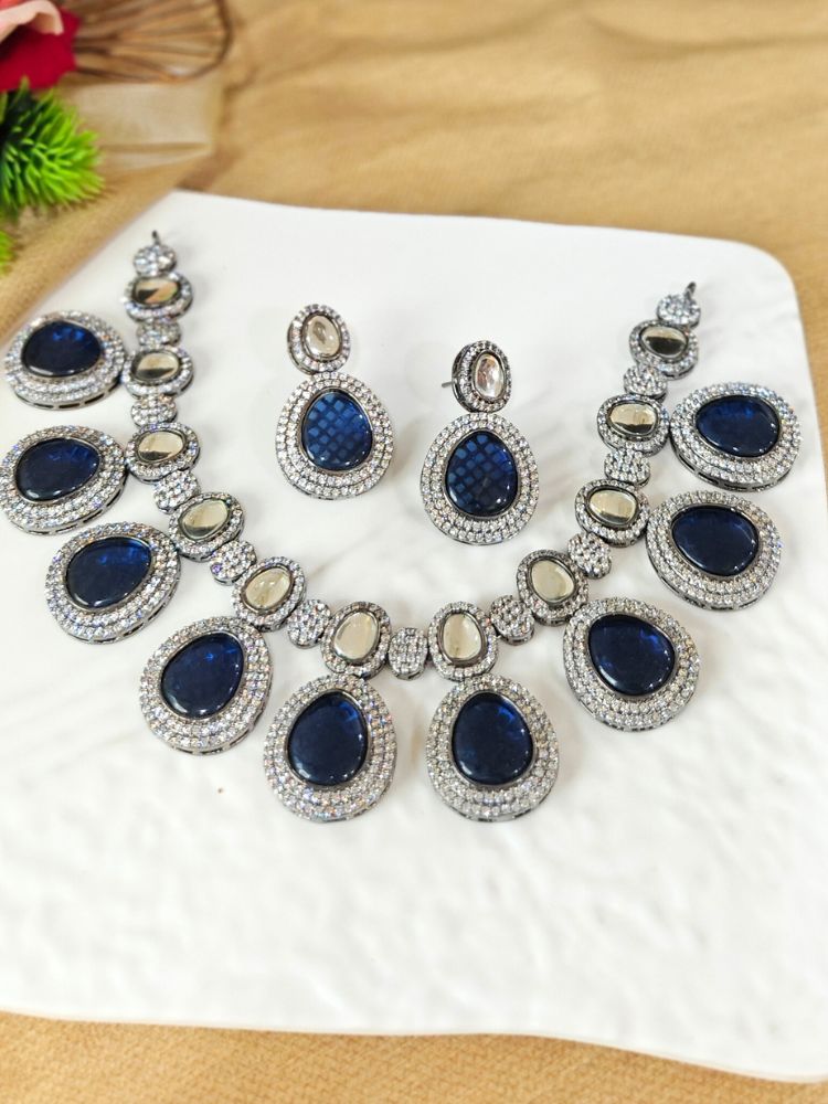 Royal Blue Elizabeth Necklace Set