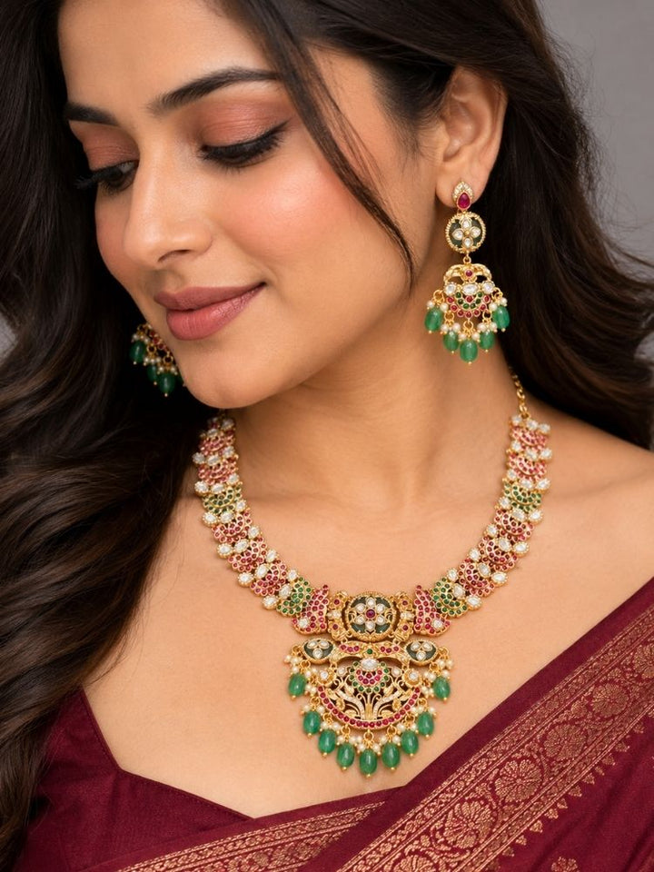 Kavyapriya Jadau Pink & Green Necklace Set