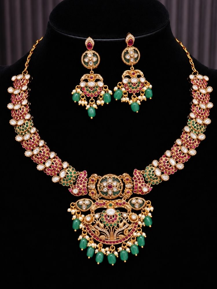 Kavyapriya Jadau Pink & Green Necklace Set