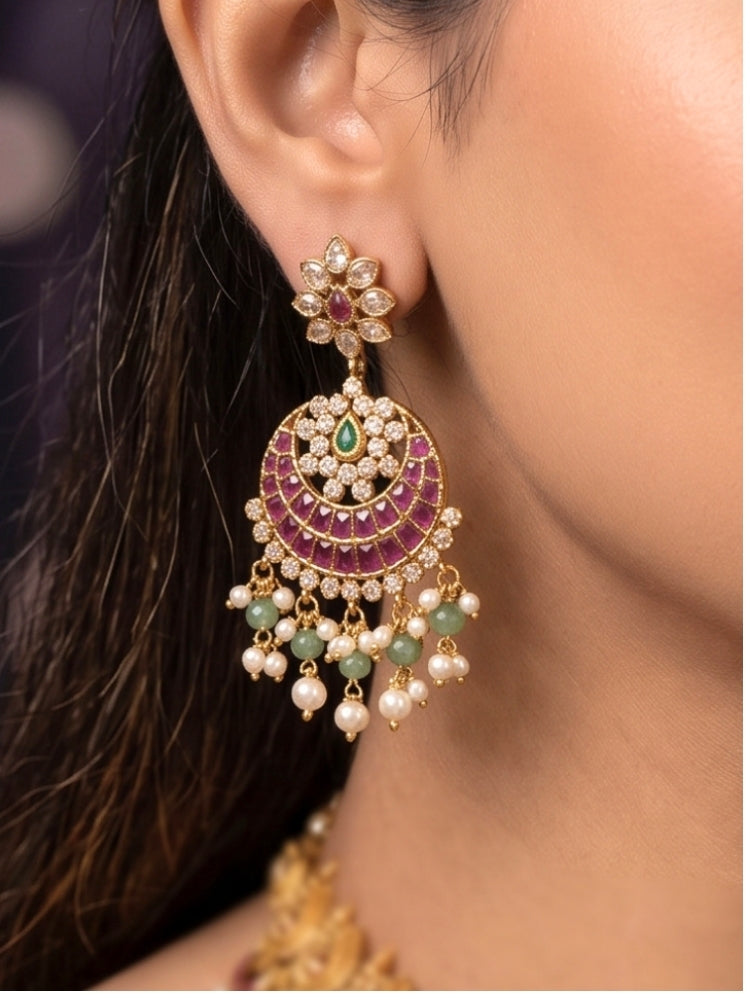 Trivenika Necklace set