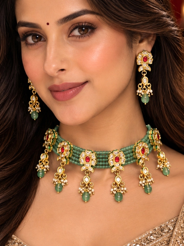 Vidruma Green Necklace Set