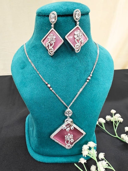 Floret Pendant Set