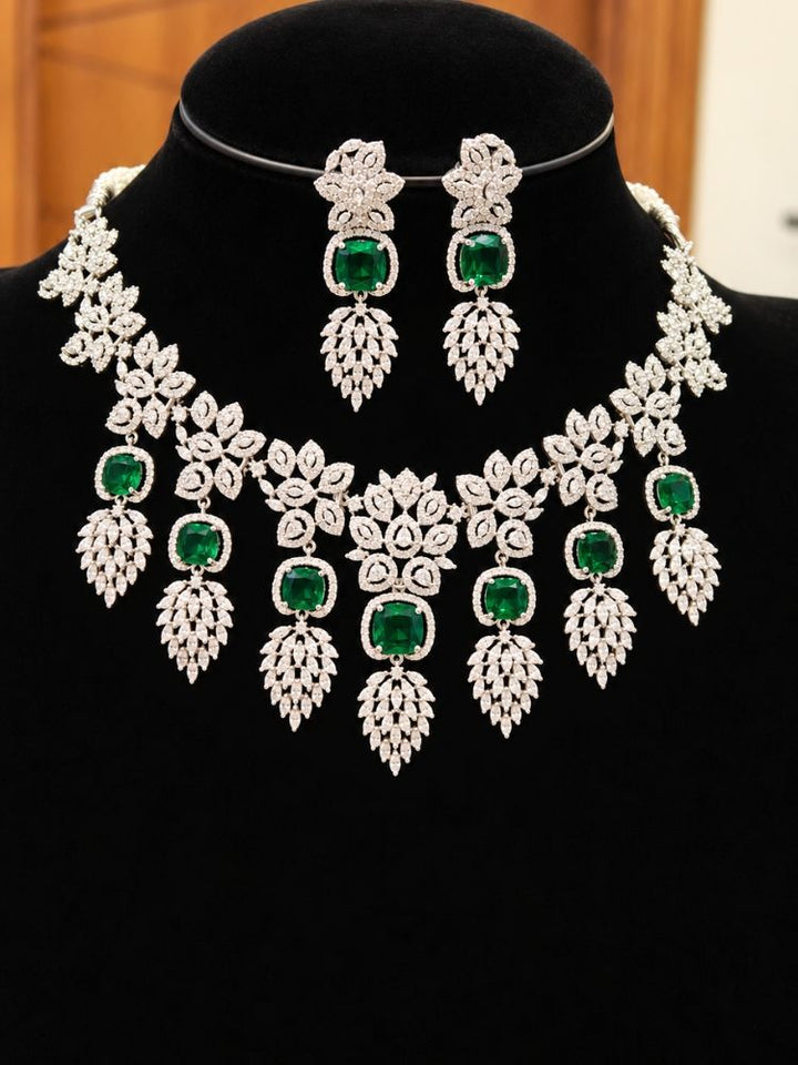 Vienna Zirconia Emerald Green Necklace Set