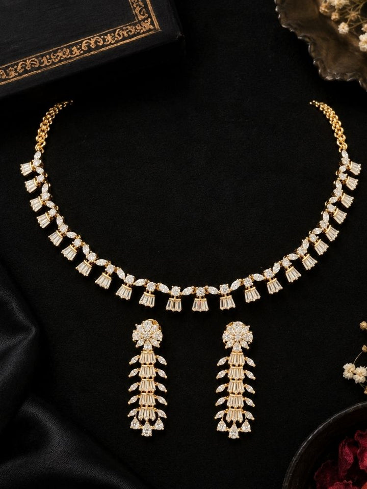 Effie necklace set