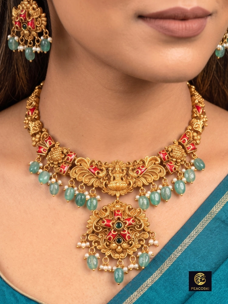 Kallolini necklace set
