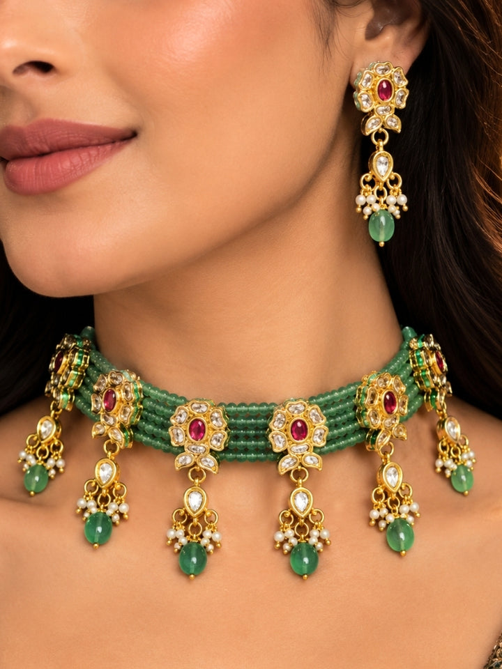Vidruma Green Necklace Set