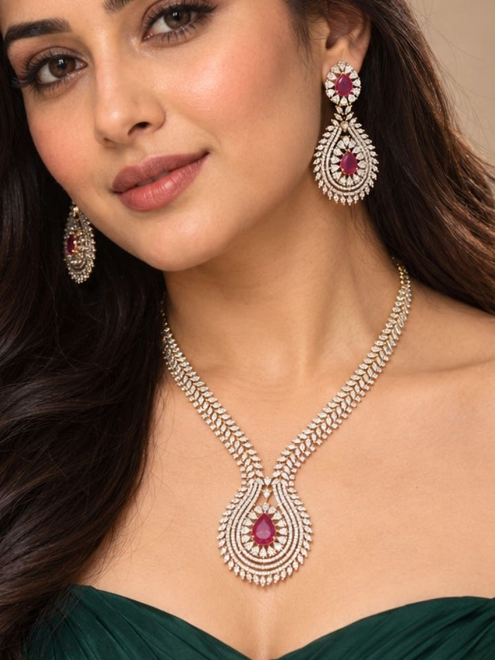 Loretta Necklace set