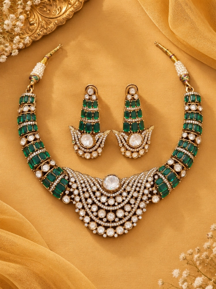 Naomi Necklace Set