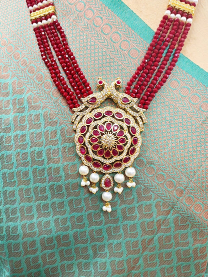 Maroon Gayatri Necklace Set