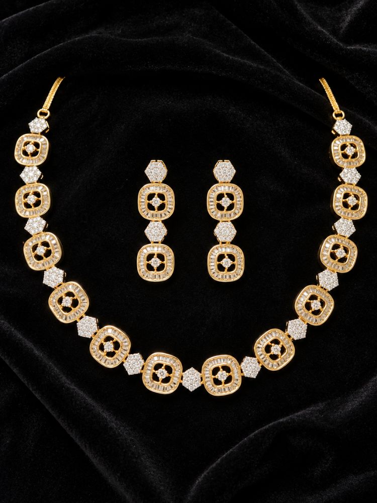 Dyuti Necklace Set